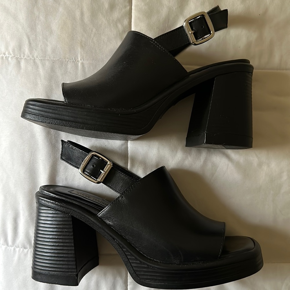 Steve Madden Platform Sandal